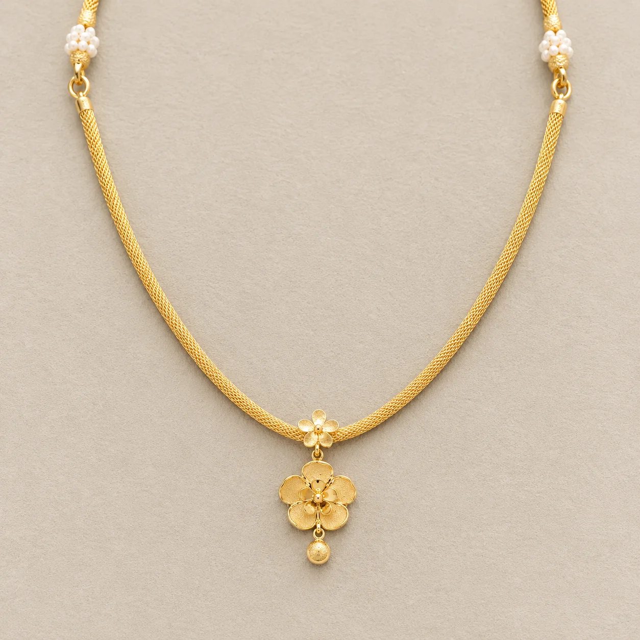 Gold Floral Pendant Necklace